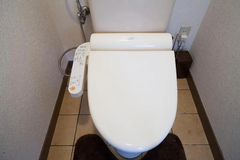 Super Spacious Apt In Shinsaibashi Osaka Hotell